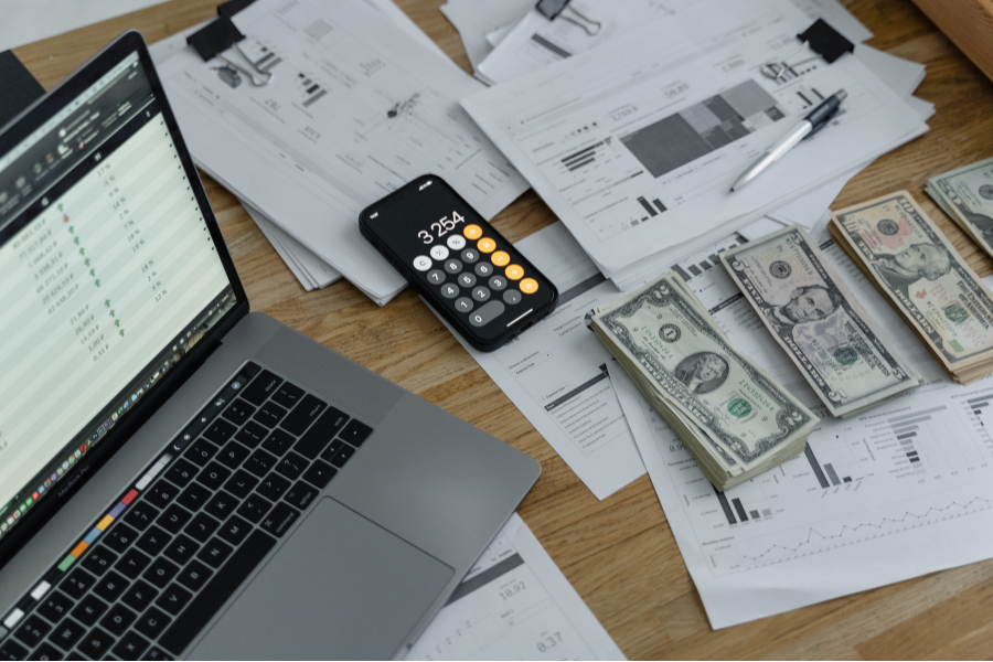 calculating VAT Rates and  doing Registration on laptop