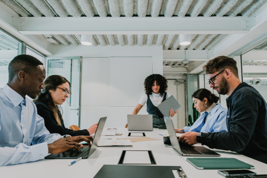 Does Oracle Fusion Support UAE E-Invoicing? 3 finance teams