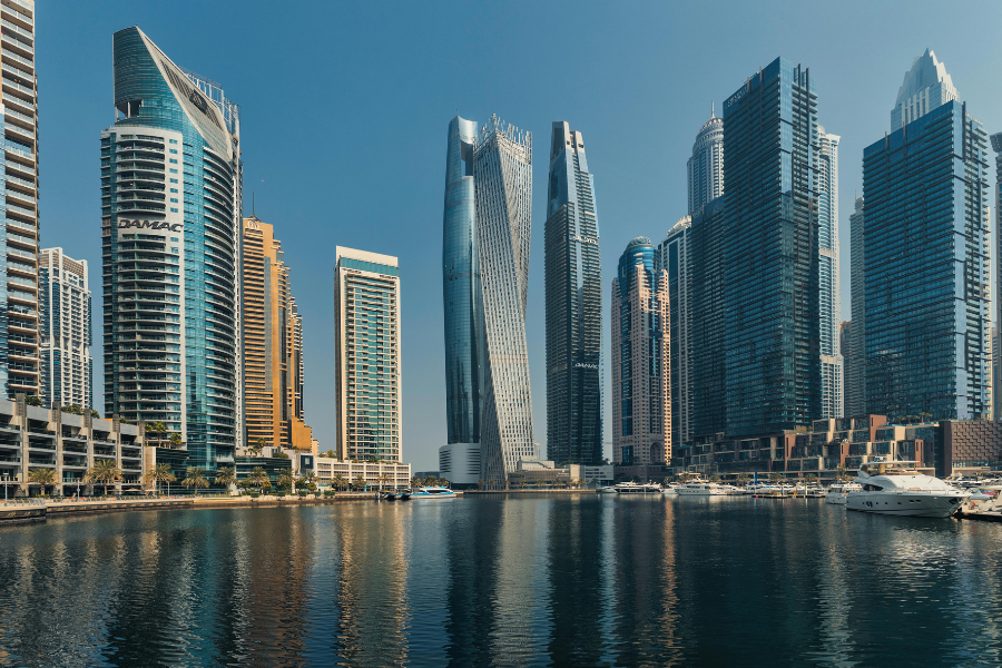 Does Oracle Fusion Support UAE E-Invoicing? 2 UAE Businesses